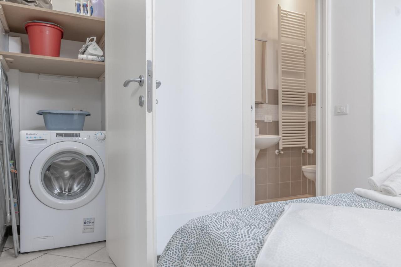 Turati Apartments Bologna Bagian luar foto