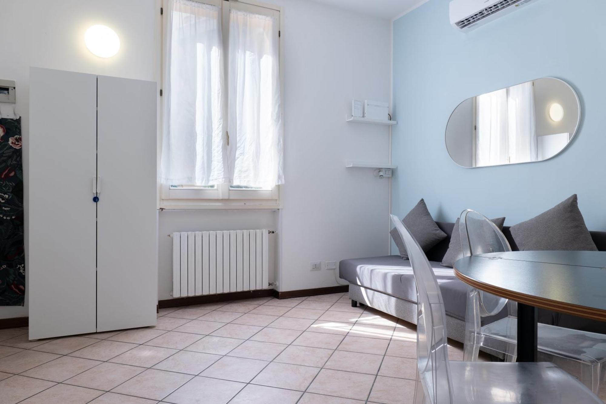 Turati Apartments Bologna Bagian luar foto